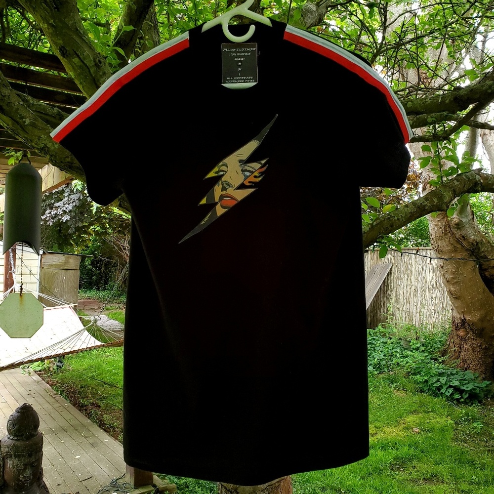 CRYBABY TEE